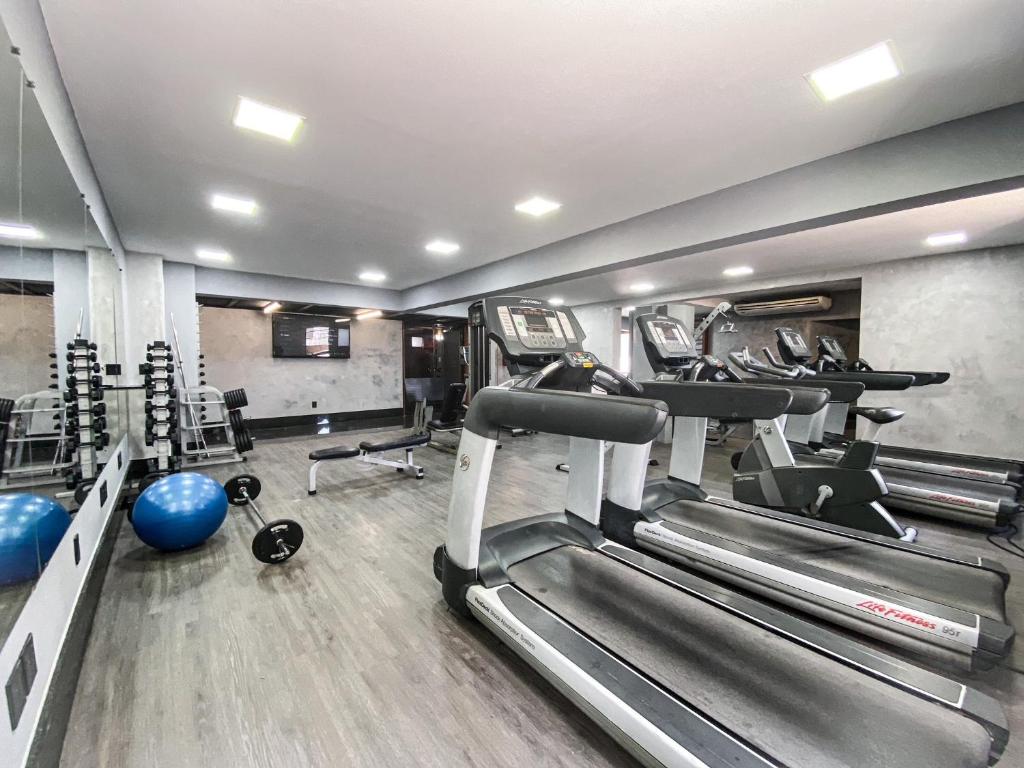Fitness centrum a/nebo fitness zařízení v ubytování Ouro Minas Hotel Belo Horizonte, Dolce by Wyndham