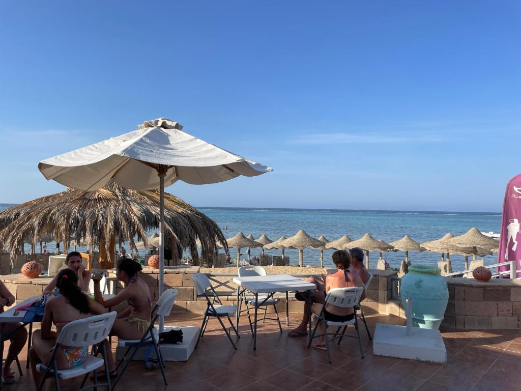 Nespecifikovaný výhled na moře nebo výhled na moře při pohledu z hotelu