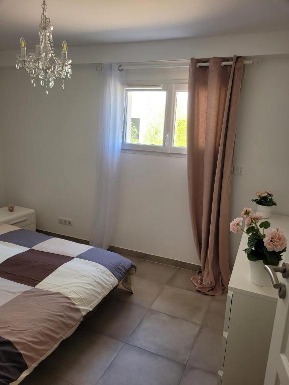 Posteľ alebo postele v izbe v ubytovaní Chambres & Suites Villa architecte