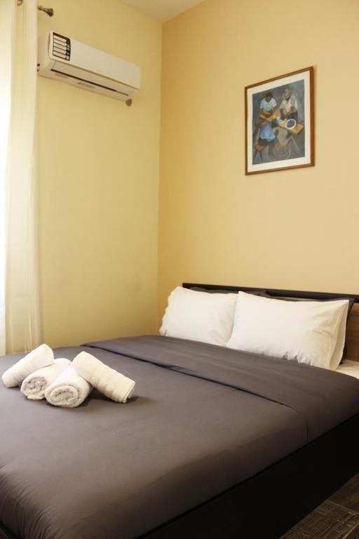Posteľ alebo postele v izbe v ubytovaní Globy SeaView Apartments Kavala