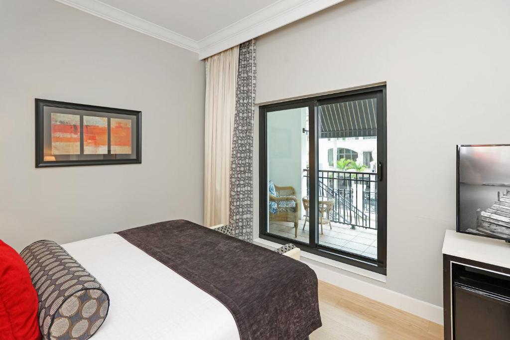 Inn On Fifth - 