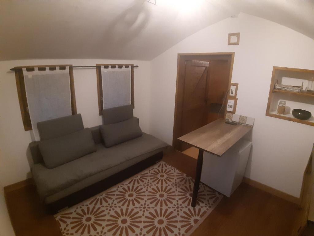 Istumisnurk majutusasutuses Chalet Ekowün