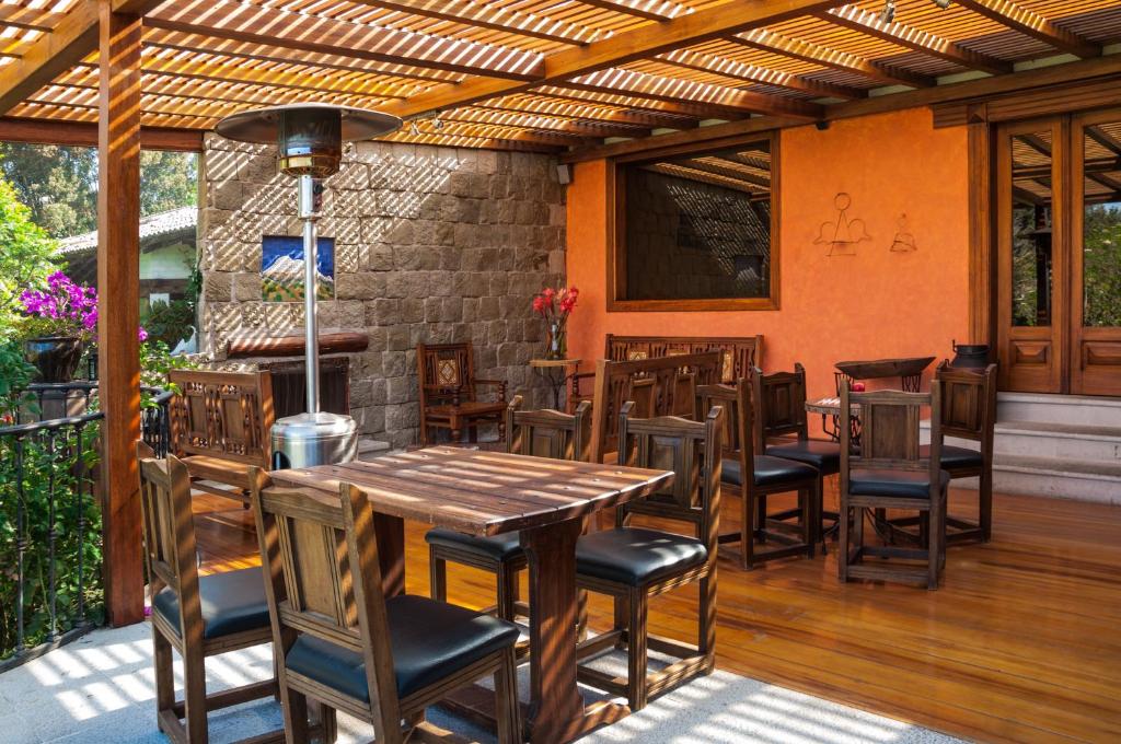 Posezení v ubytování Hotel Hacienda Abraspungo