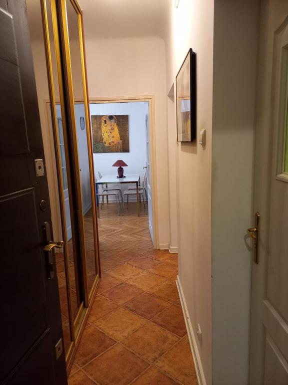 Fotografia z galérie ubytovania APARTAMENTY-MI PLAC ZAMKOWY vo Varšave