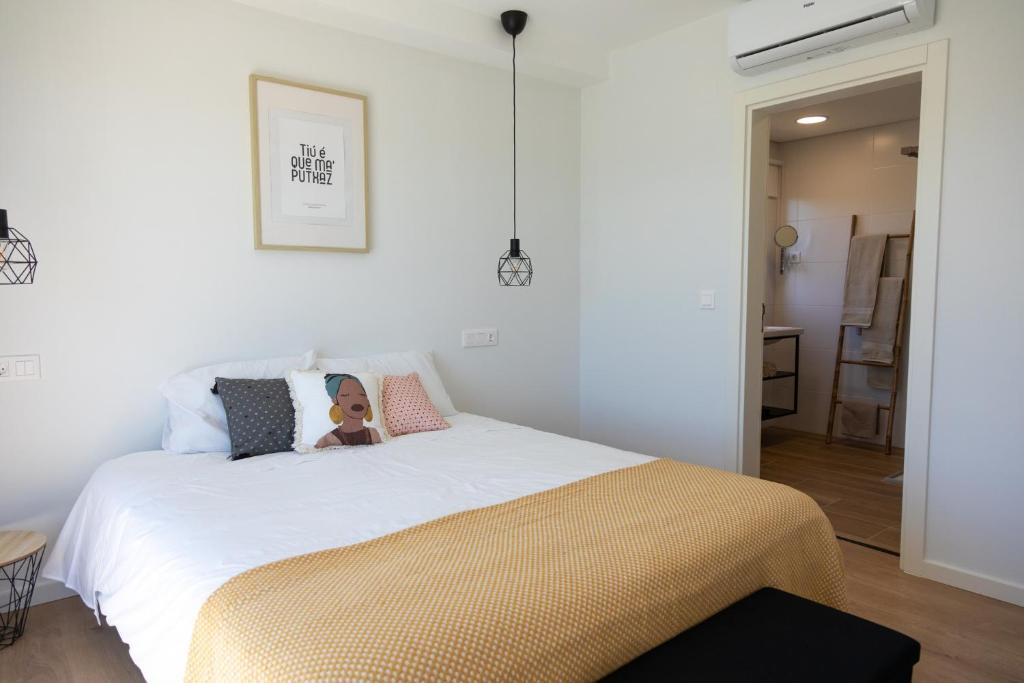 Uma cama ou camas num quarto em Quinta da Sra Marocas