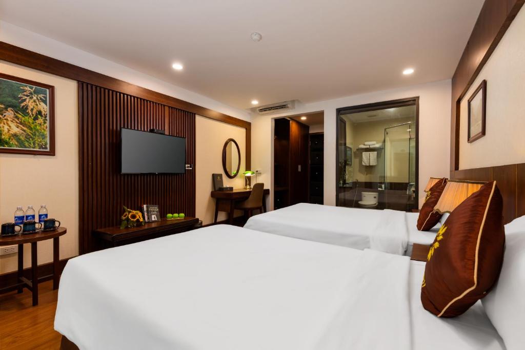 Liberty Hall Tam Coc Hotel & Villa - 18