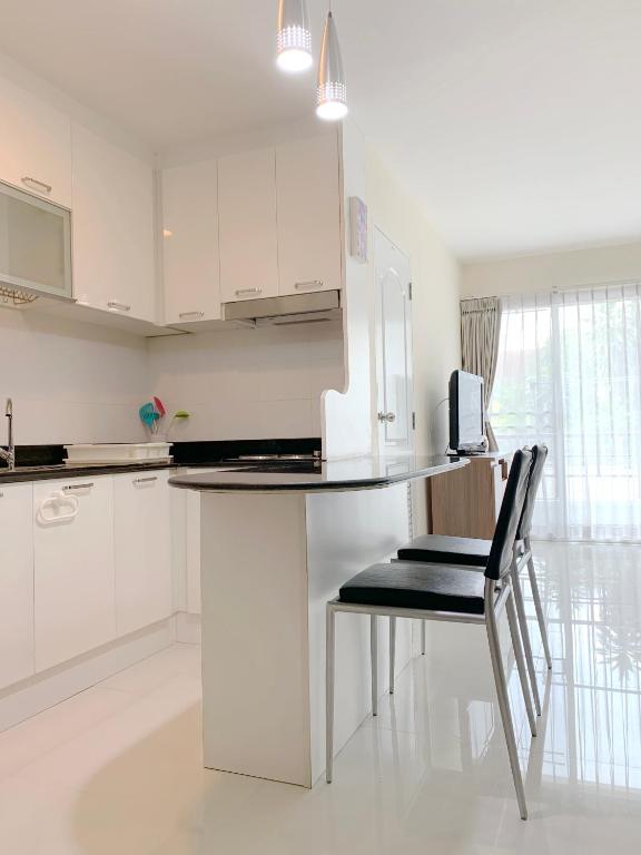 Charming Resident at Ekkamai from studio unit up to 2 bedroom apartment - 