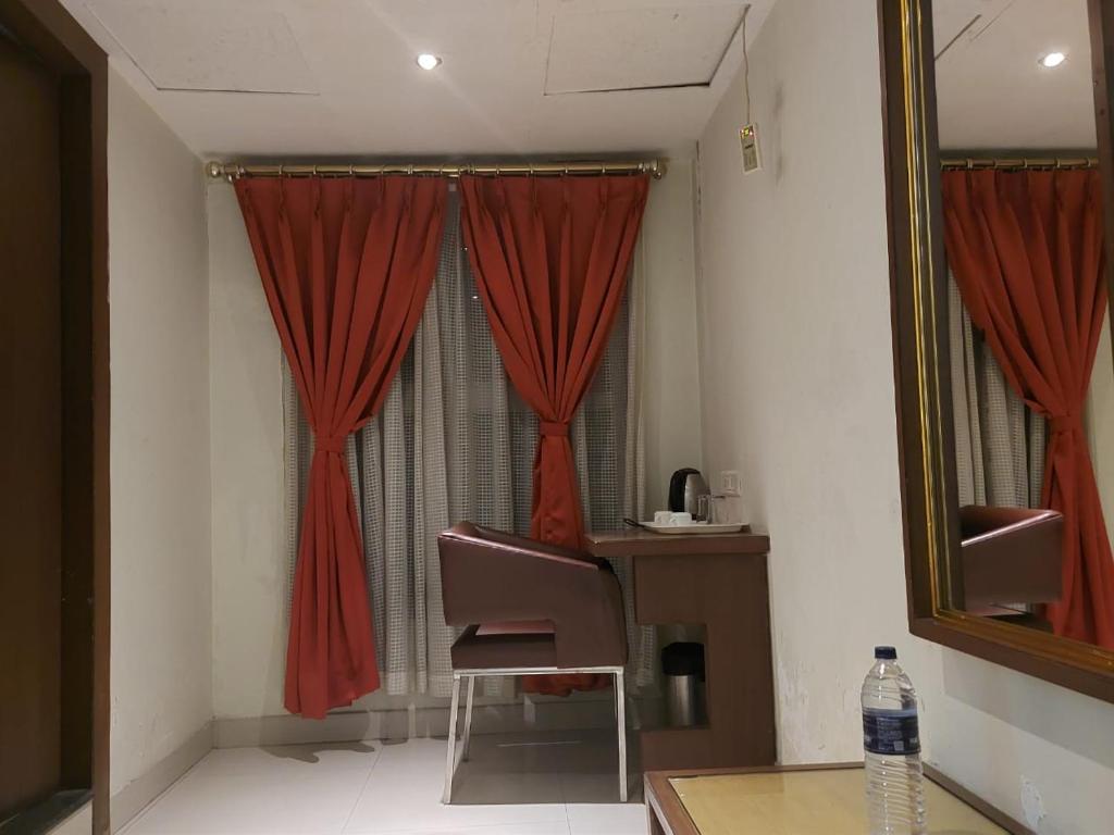 Orbit Hotel - Bagdogra - Habitación De Lujo