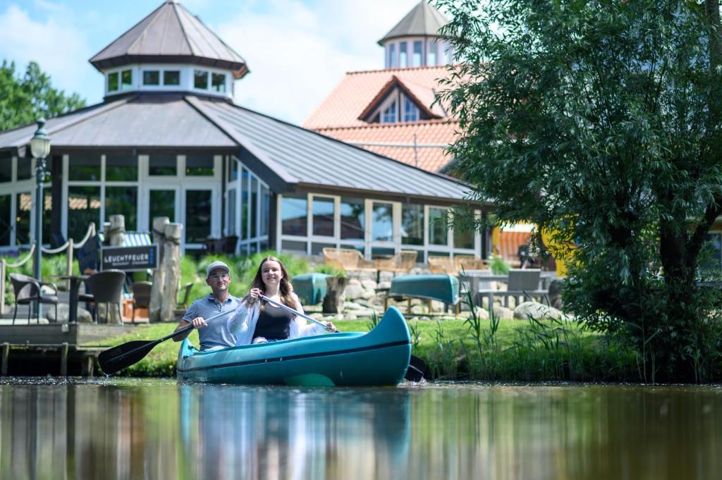 Výhled na řeku, která protéká v blízkosti hotelu
