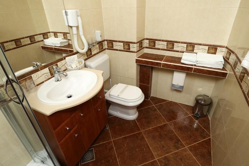 Heritage Hotel Vila Sikaa - Twin Room With Balcony