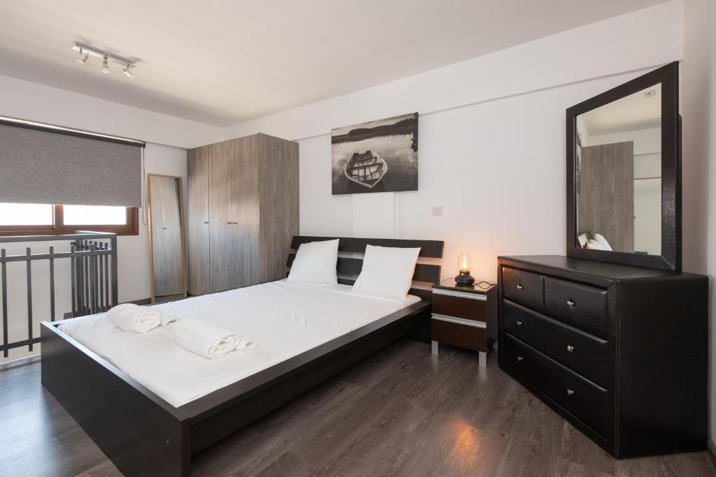 Napa Centrale Suites - Meteo A Maisonette