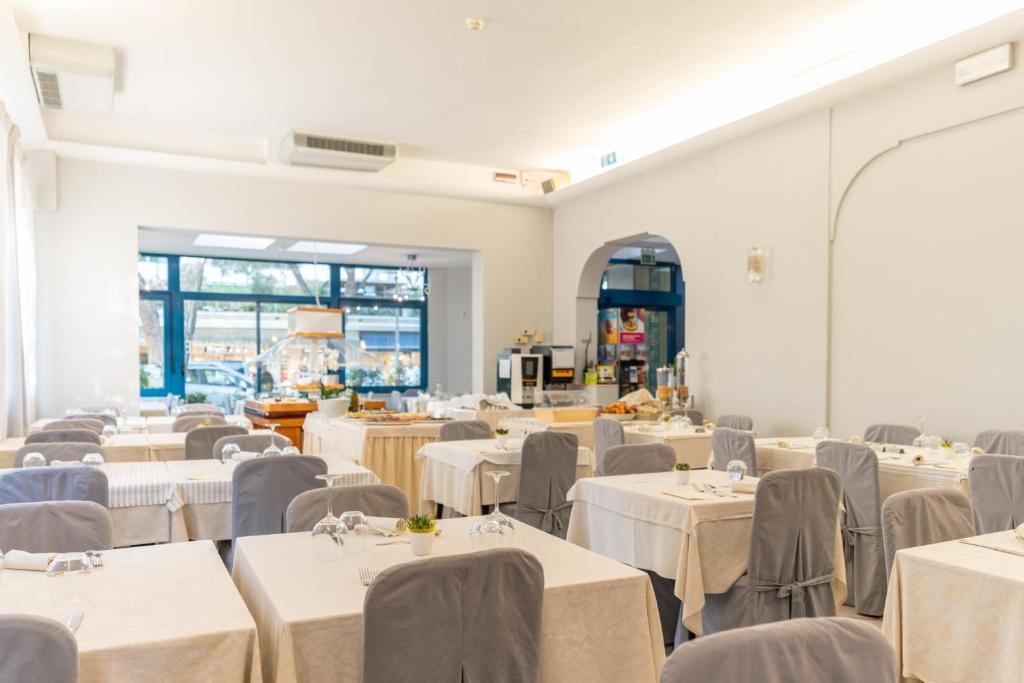Nápoje v ubytování Hotel Rosso Blu