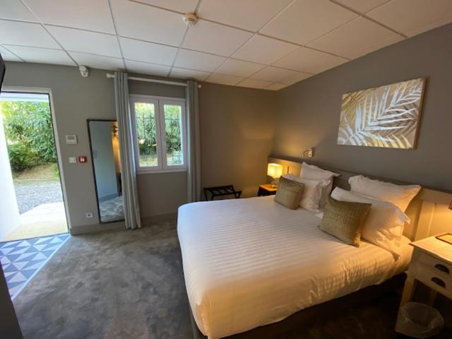Hôtel Saint-Alban - Double Room - Disability Access