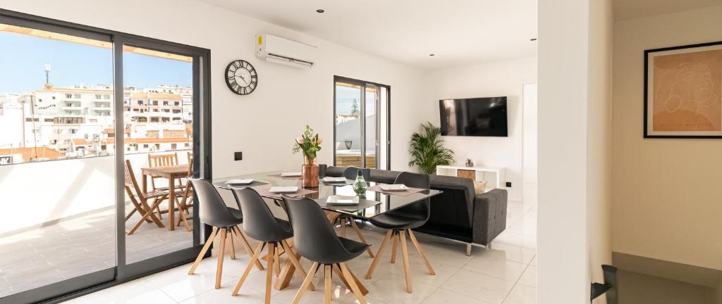 Afbeelding uit fotogalerij van Mi casa es Su casa in Albufeira