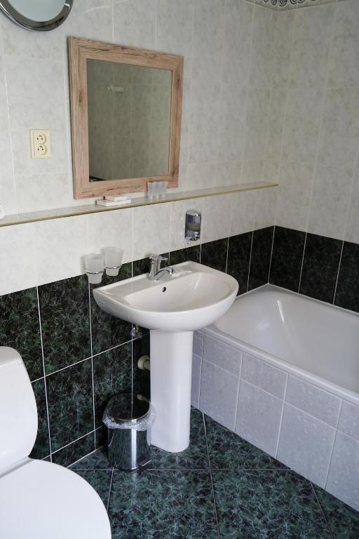 Koupelna v ubytování EA Apartmány Mozart