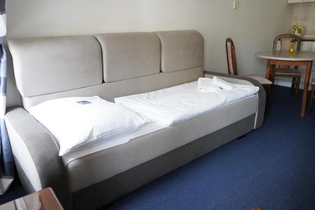 EA Apartmány Mozart - Resim 42