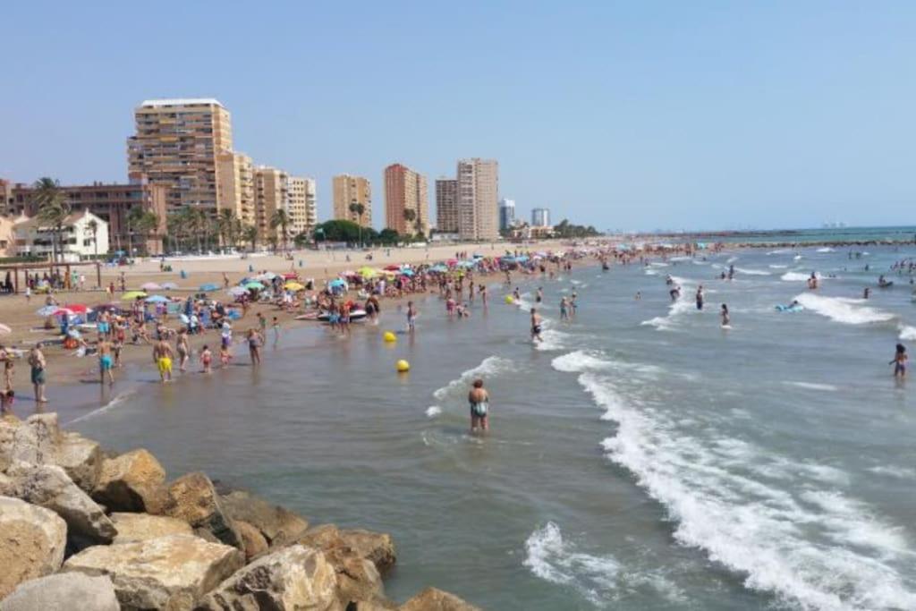 Coqueto apartamento de Playa con Piscina y Terraza, Valencia ...