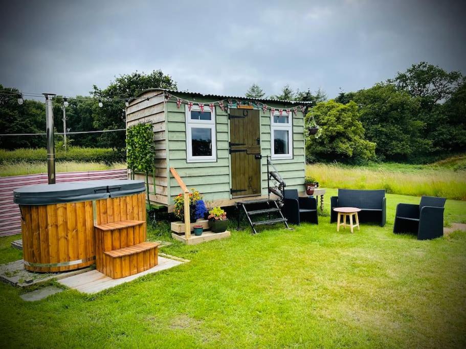 The Drivers Rest a Shepherds in beautiful surroundings in Oakmere Cheshire