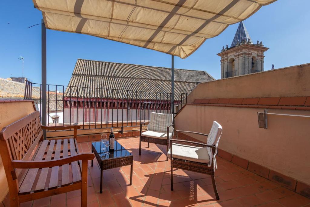 Puerta San Esteban, Sevilla – Bijgewerkte prijzen 2023