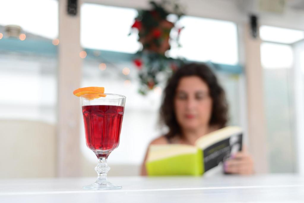 Nápoje v ubytovaní Hotel Mitikas