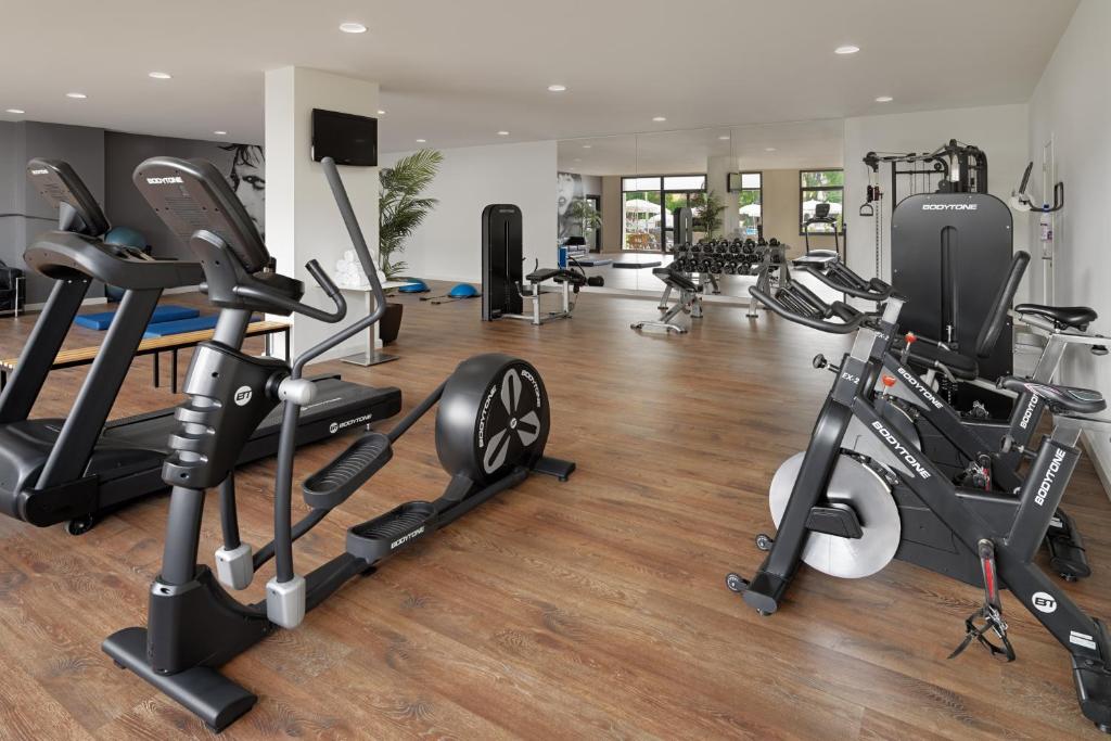 Fitness centrum a/nebo fitness zařízení v ubytování H10 Cambrils Playa