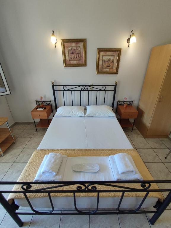 ΞεΝΩΝΑΣ ΕΞΑΡΧΟΣ - 18