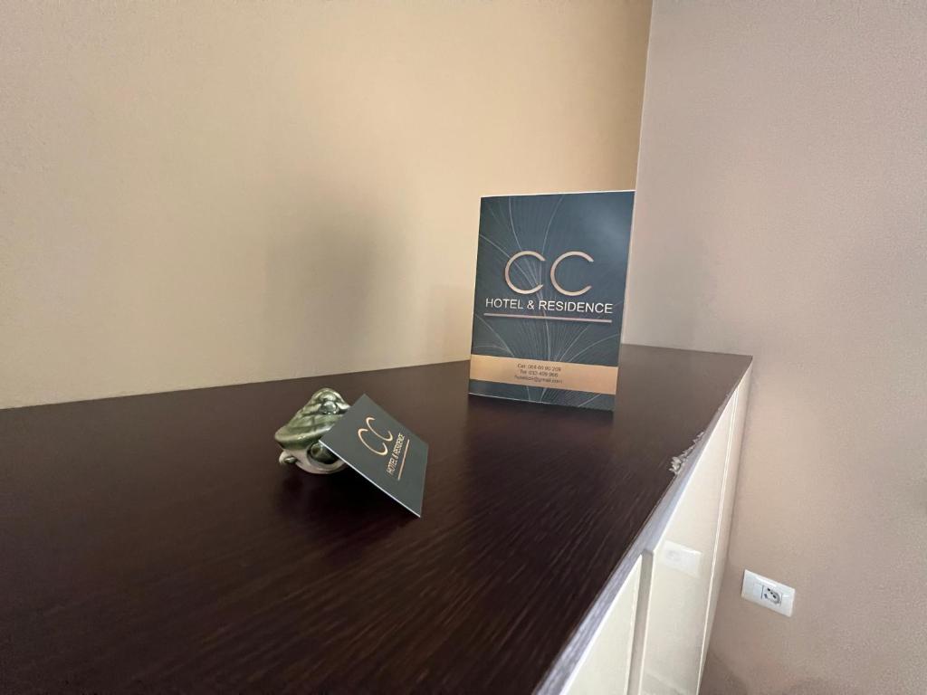 CC Apartment 2 - Image 9