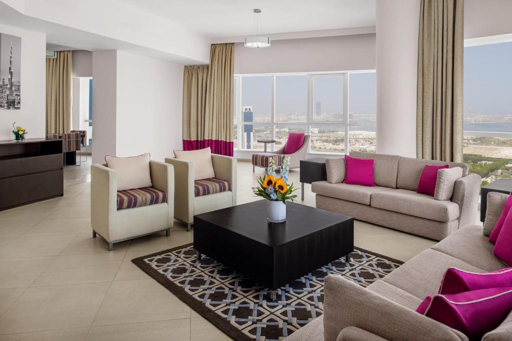 Posezení v ubytování Adagio Premium Dubai Al Barsha