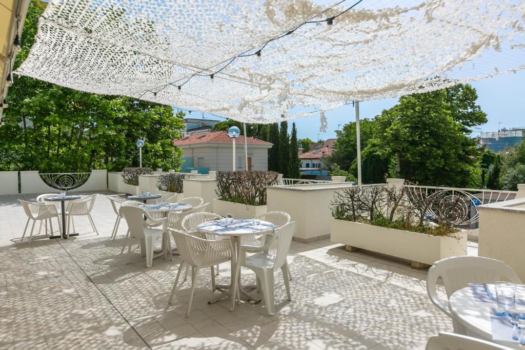 Restaurace v ubytování Hotel Oceanic