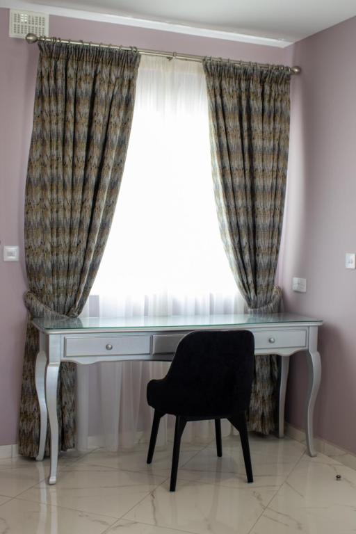 100 Boutique Living - 19