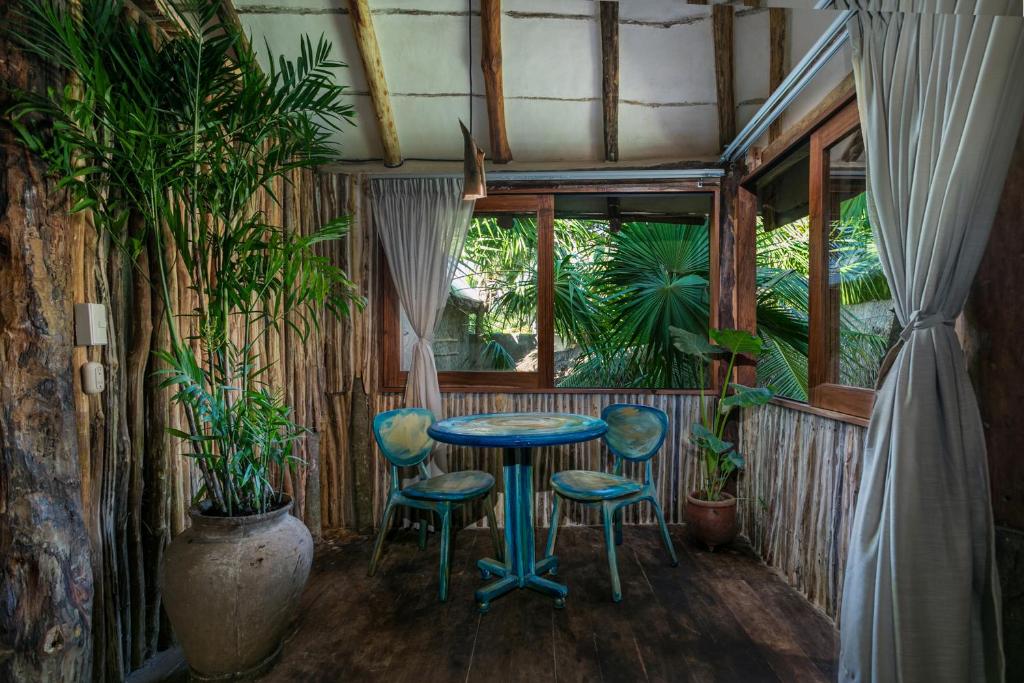 Giardino di Hidden Treehouse Tulum Eco-Hotel