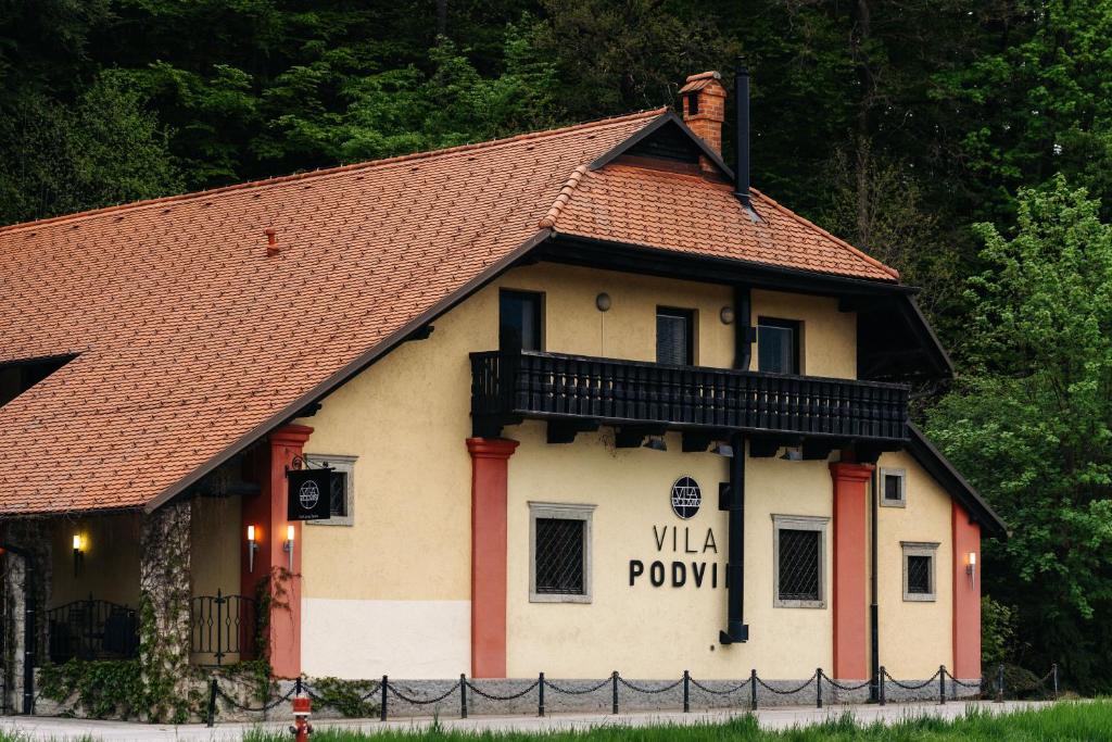 Budova, kde se penzion nachází