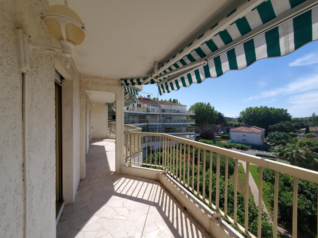 Fotografia z galérie ubytovania FREJUS T3 95 m2 climatise 6 personnes piscine par v destinácii Fréjus