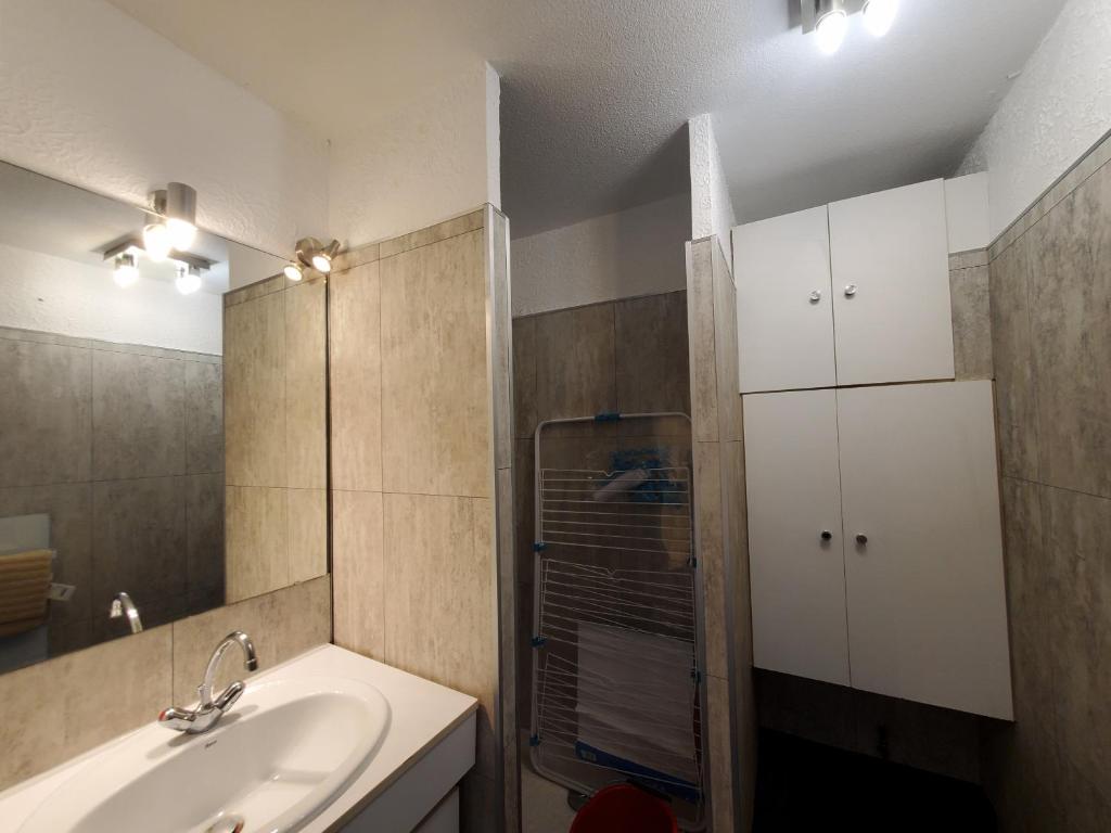 Fotografia z galérie ubytovania FREJUS T3 95 m2 climatise 6 personnes piscine par v destinácii Fréjus