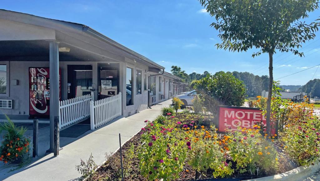 Express Inn of Thomson