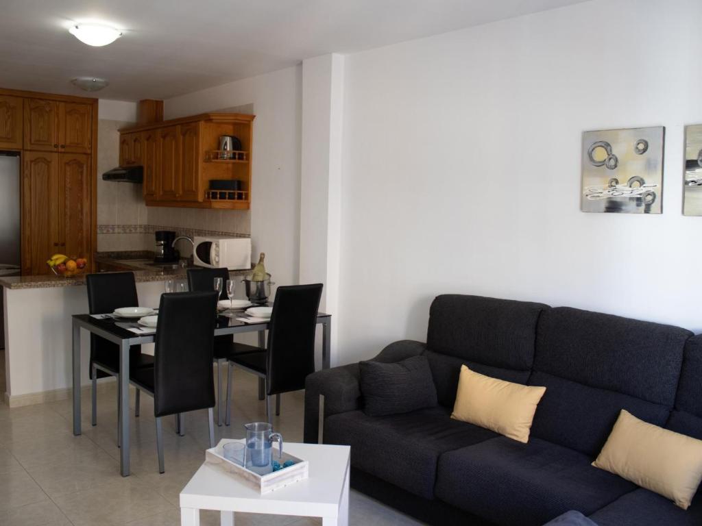 Kuchyň nebo kuchyňský kout v ubytování Puesta de Sol Rentals 2DR