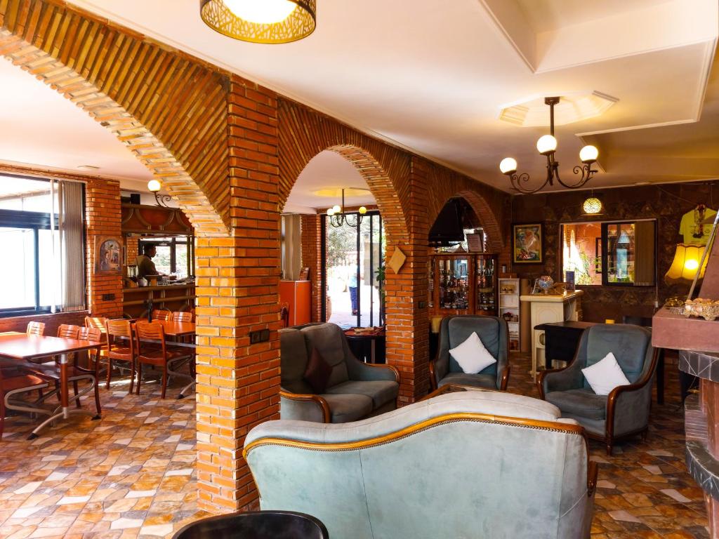 Posezení v ubytování Aurocher Marrakech Ourika Oukaimeden