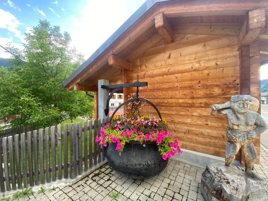 Fotografie z fotogalerie ubytování Romantic Room with private bathroom v destinaci Saas