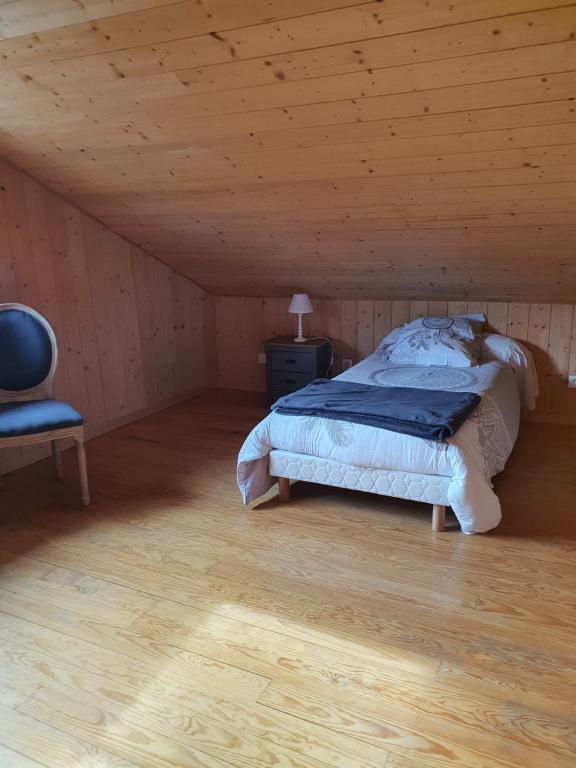 Postel nebo postele na pokoji v ubytování Gite de la Daniere