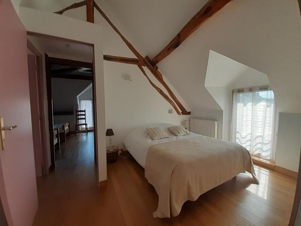Gîte Les Grandes Vacances à Morée 41 - Maison De Deux Chambres