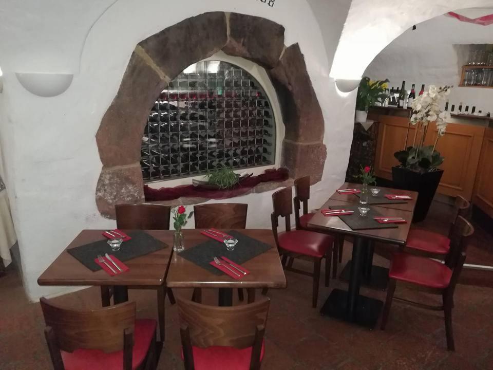 En restaurant eller et andet spisested på Altes Badhaus