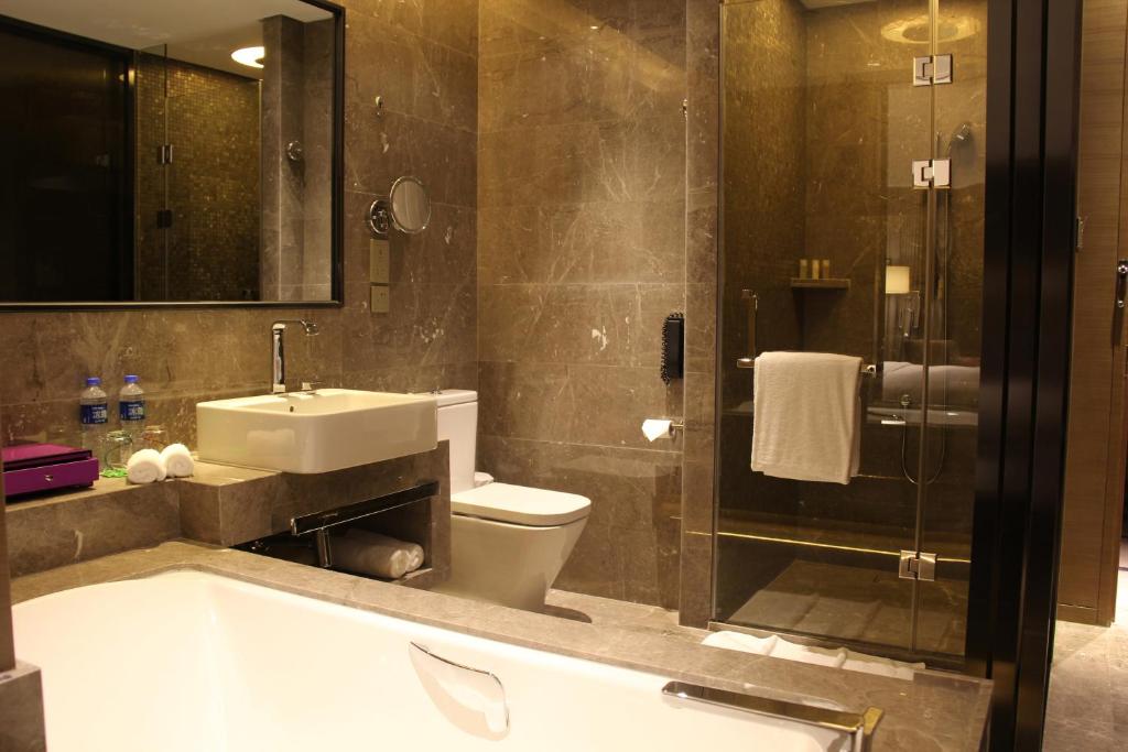 Wyndham JinJiang Hotel - Room King Executive - Non-fumeur