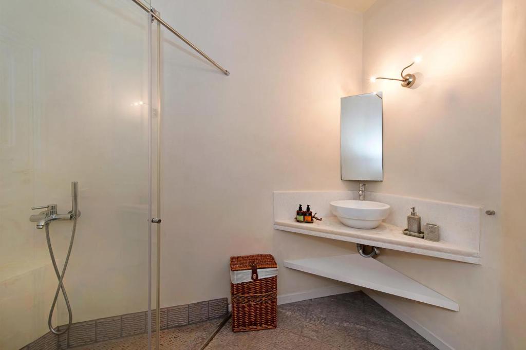 Zdjęcie z galerii obiektu Villa Amalia by Thireon w mieście Oia