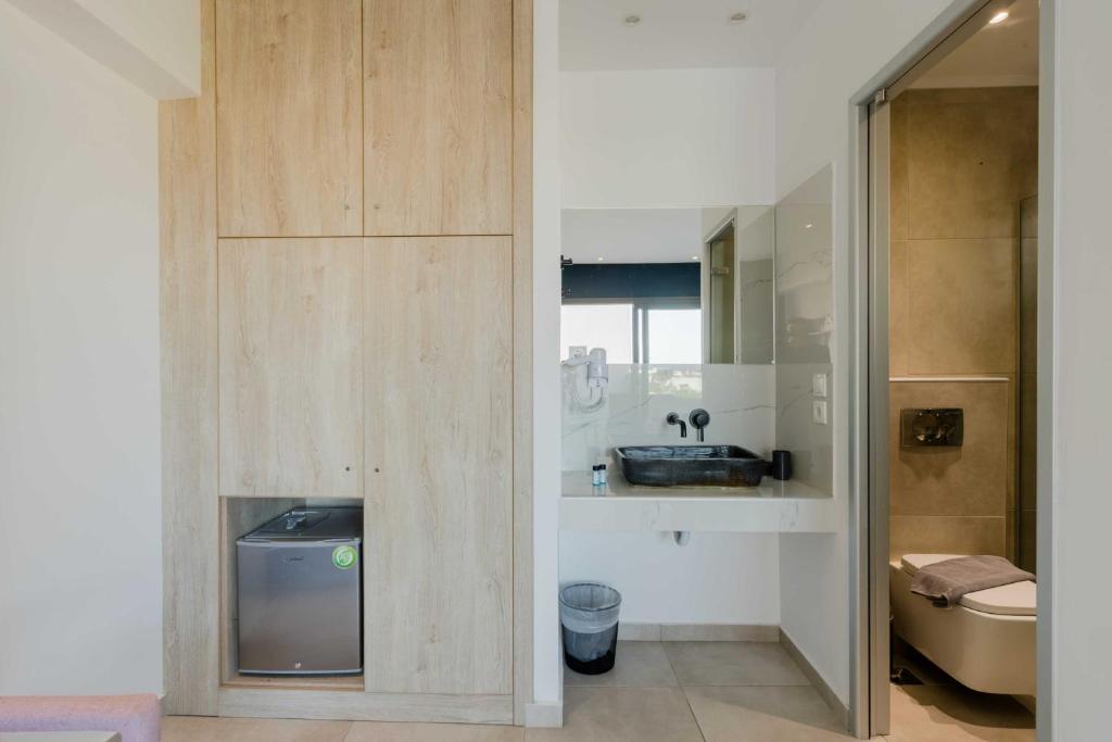 Madison Boutique, Faliraki - 15