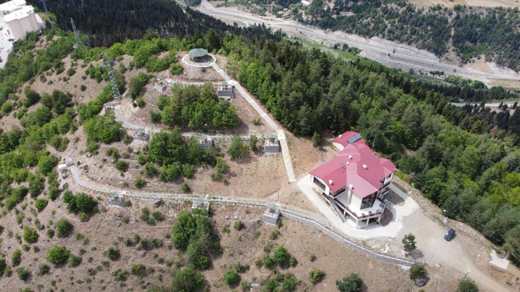 Letecký snímek ubytování Şavşat Köşk Otel