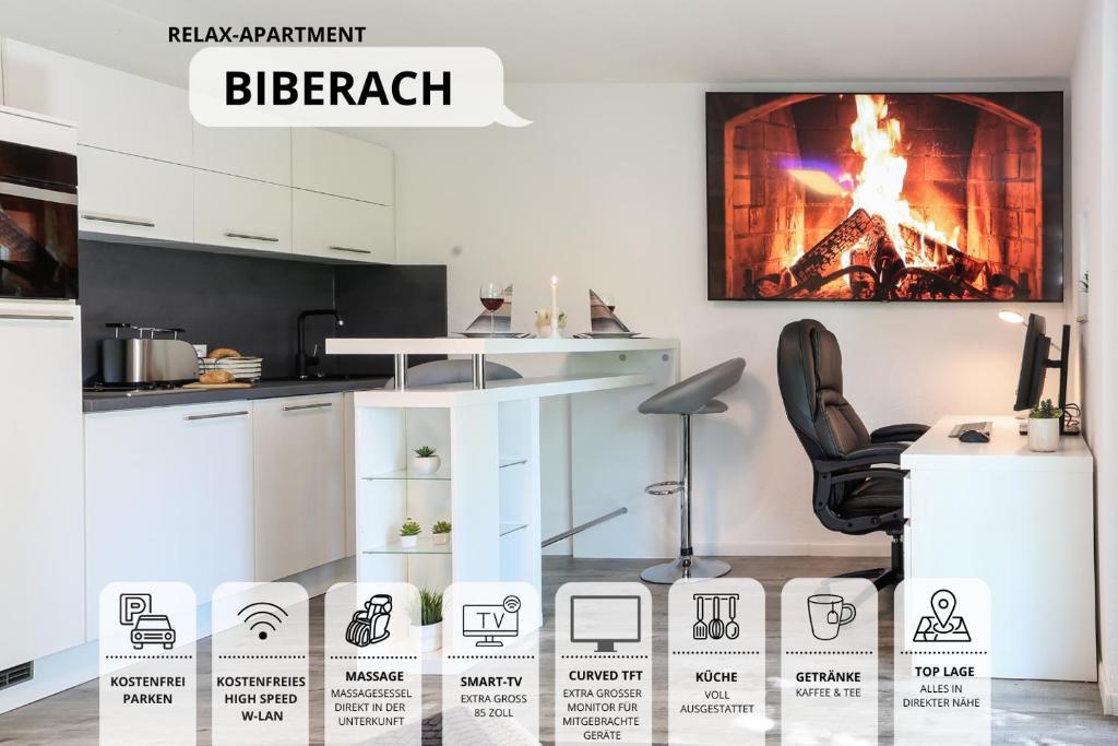 里斯河畔比伯拉赫的住宿－Relax-Apartment Biberach - Relax Massagesessel - Smart-TV 85 Zoll - voll ausgestattete Küche - High-Speed Internet - Arbeitsplatz mit Curved Monitor，厨房配有桌子,墙上设有壁炉