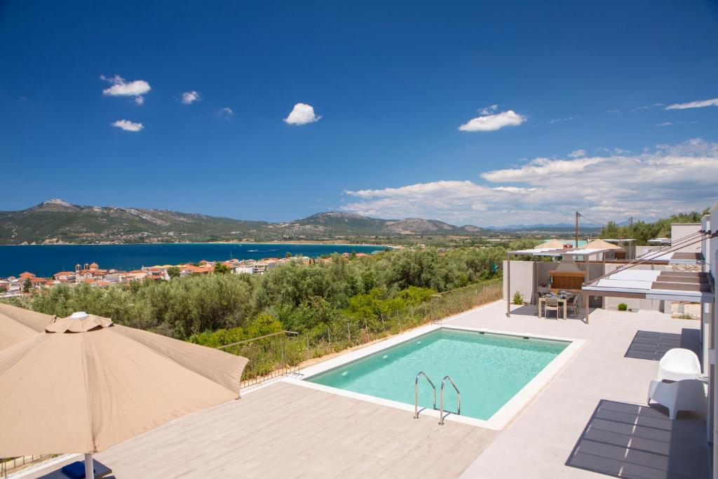 Ionian Sunshine Villas - Three-Bedroom Villa