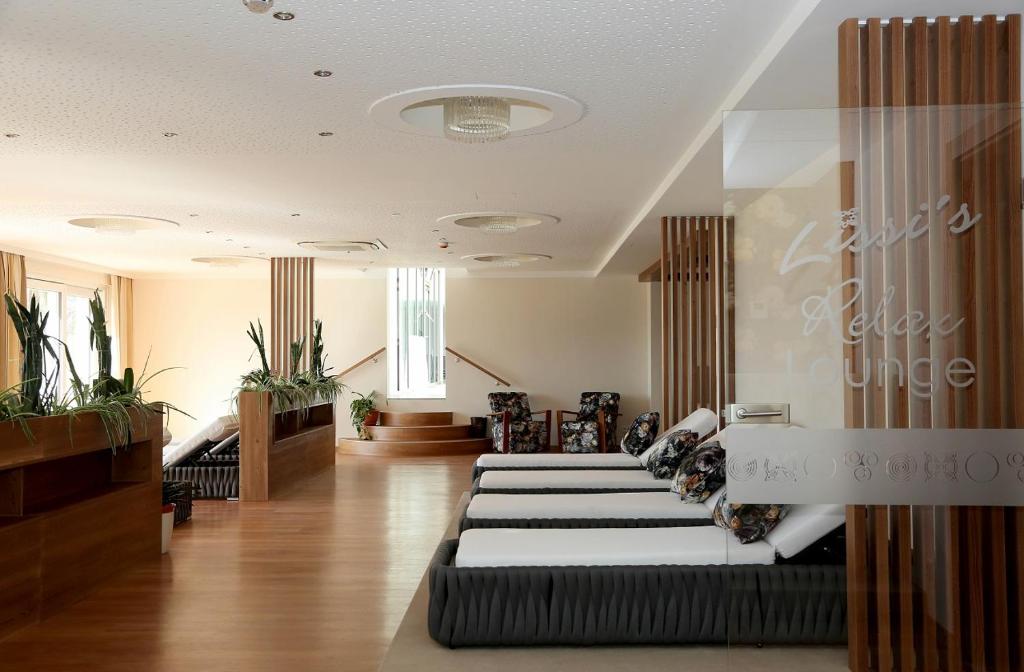 Posezení v ubytování das Balance - Spa & Golf Hotel am Wörthersee