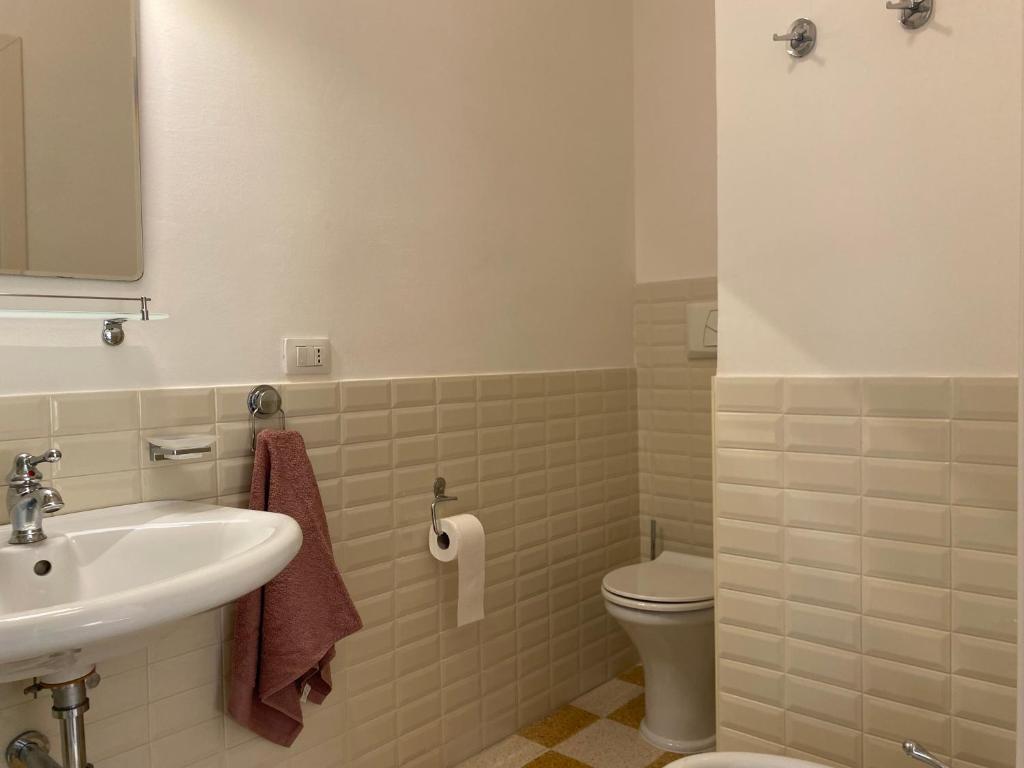 Koupelna v ubytování Rossocorallo Rooms