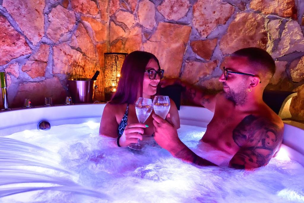 Hosté ubytování SPA SUITE SICILIA - Intera casa con spa privata Jacuzzi Sauna Bagno di Vapore ad uso illimitato